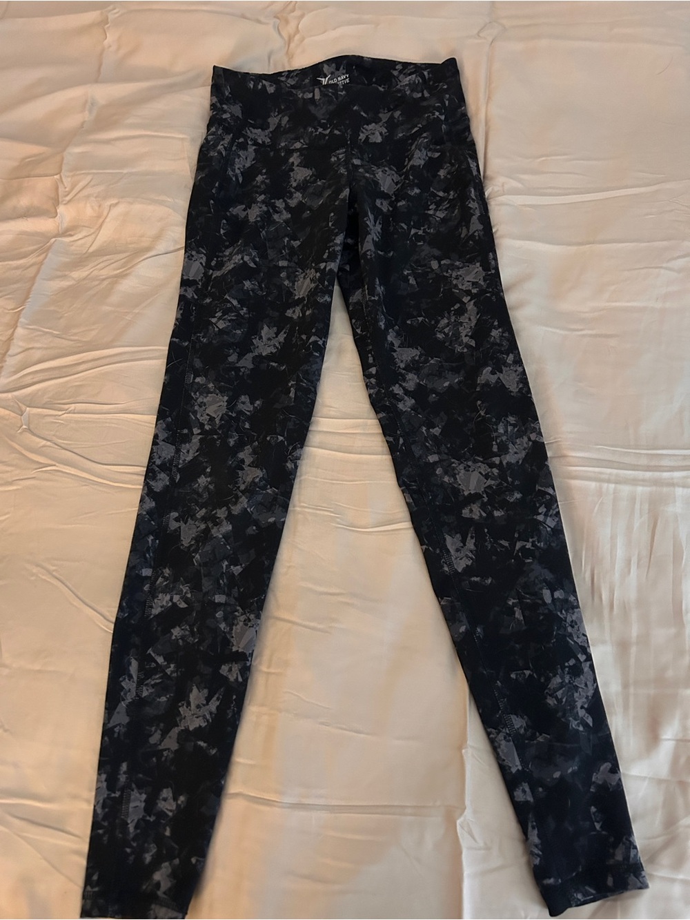 Old Navy Black & Gray Patterned Jeggings